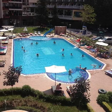 Persey Admiral Plaza Sluneční pobřeží